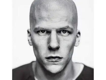 Lex Luthor'dan İlk Fotoğraf Geldi