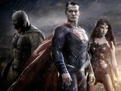 Batman v Superman'den Yeni Trailer Geldi