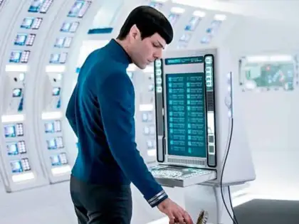 Star Trek Beyond'tan Bir Afiş Daha Geldi