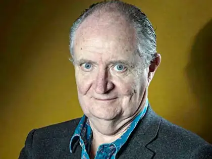 Jim Broadbent de Game of Thrones 7. Sezon Kadrosunda