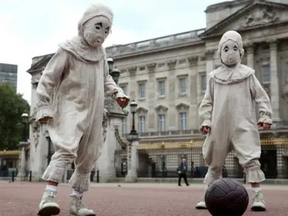 Tim Burton'ın Son Filmi İçin Londra'da Yapılan Sürpriz