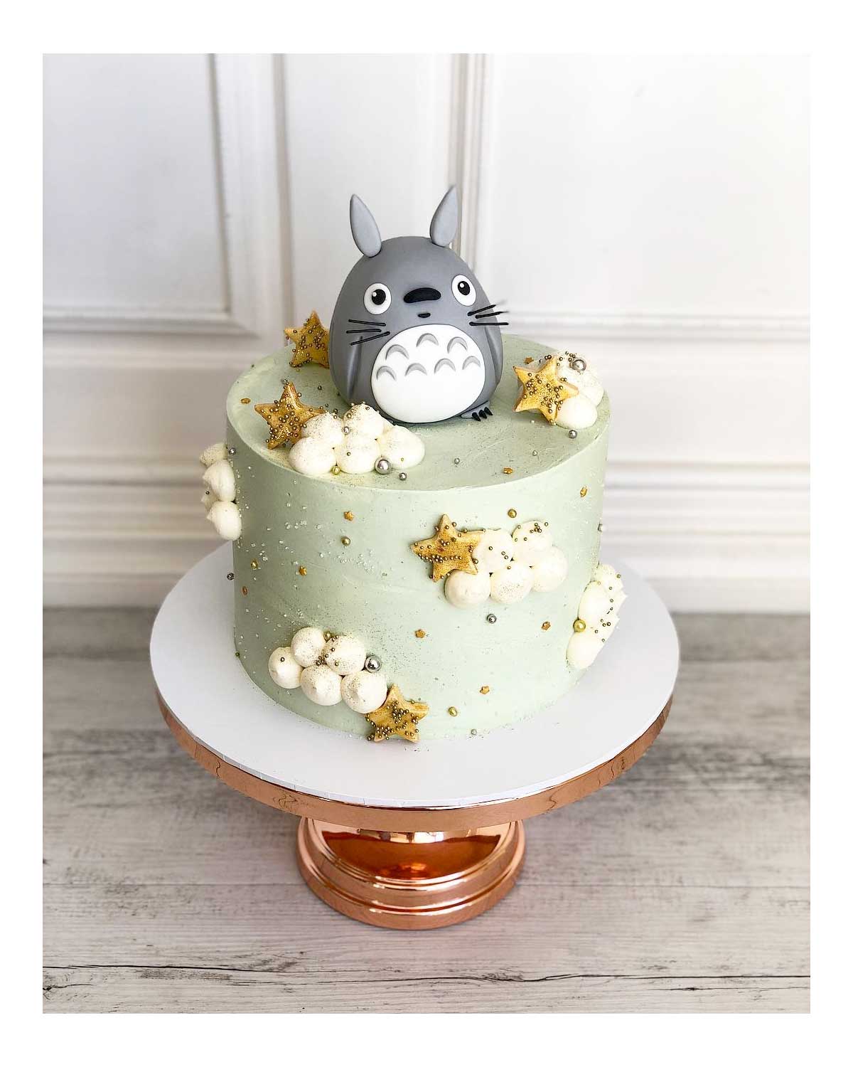 İşte Totoro ile Yapılan 23 Müthiş Doğum Günü Pastası