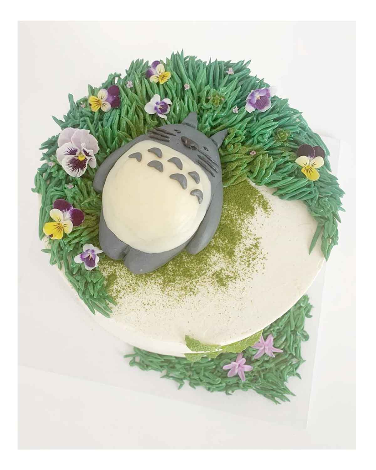 İşte Totoro ile Yapılan 23 Müthiş Doğum Günü Pastası