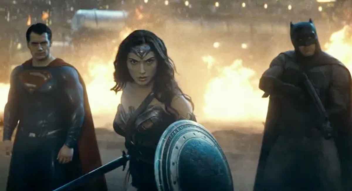 Batman v Superman İkinci Fragmanından Göze Çarpanlar