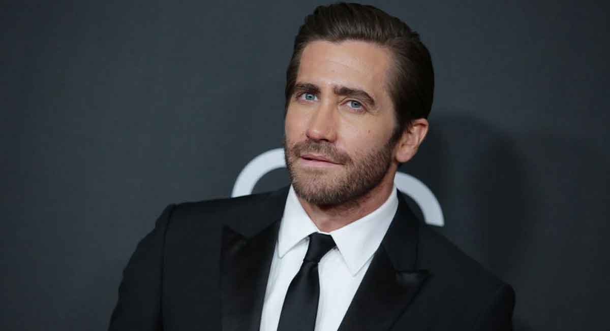 Jake Gyllenhaal Ryan Reynolds'lı Life Filminde